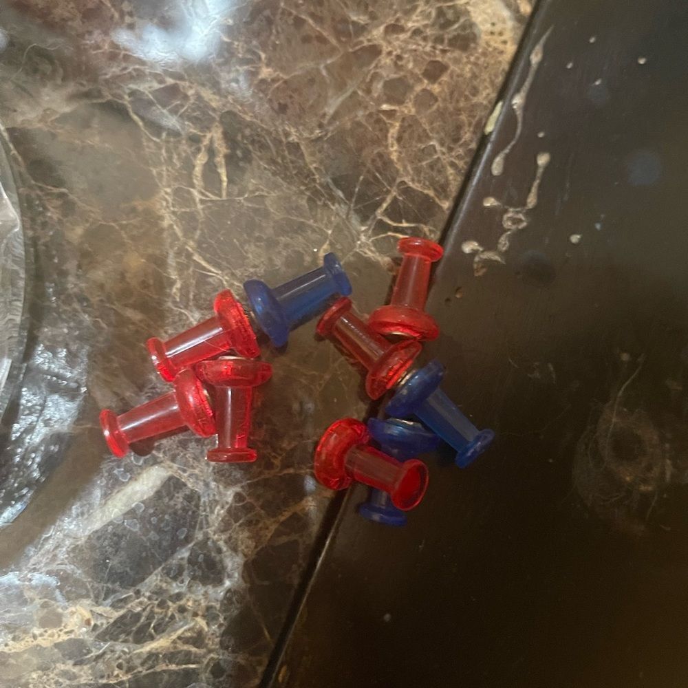 MAGNETS SHAPED Like Thumbtacks set! - Picture 7 of 7